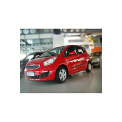 Set 4 bandouri usa compatibil Kia Venga hatchback 2009–>