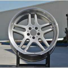 Set jante aliaj in doua latimi AGT 19x8.5 ET20 fata 19x9.5 ET20 spate 5x120 argintiu diamond cut compatibile BMW