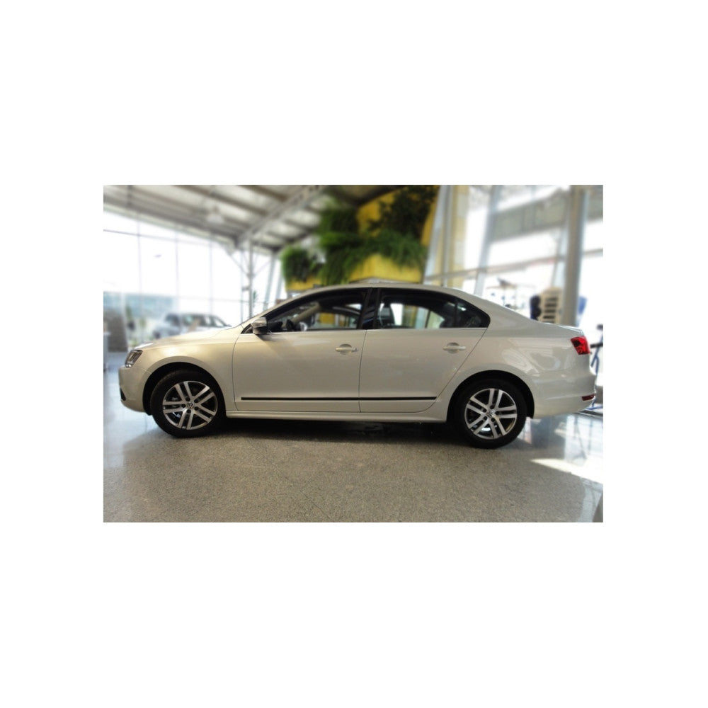 Set 4 bandouri usa compatibil Volkswagen Jetta sedan 2010–2013