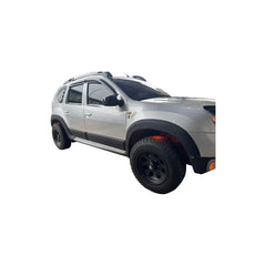 Set 8 protectii aripa compatibil Dacia Duster I 2010-2017