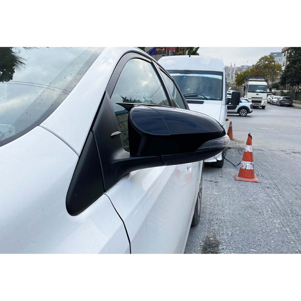 Capace oglinda tip BATMAN compatibile Toyota Auris 2012-2018