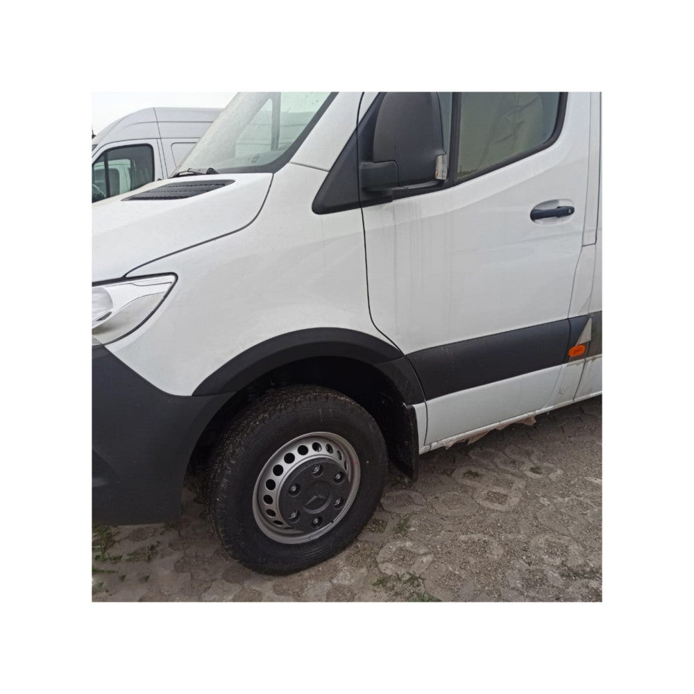 Set 4 protectii aripa compatibil Mercedes Sprinter W907 2018->