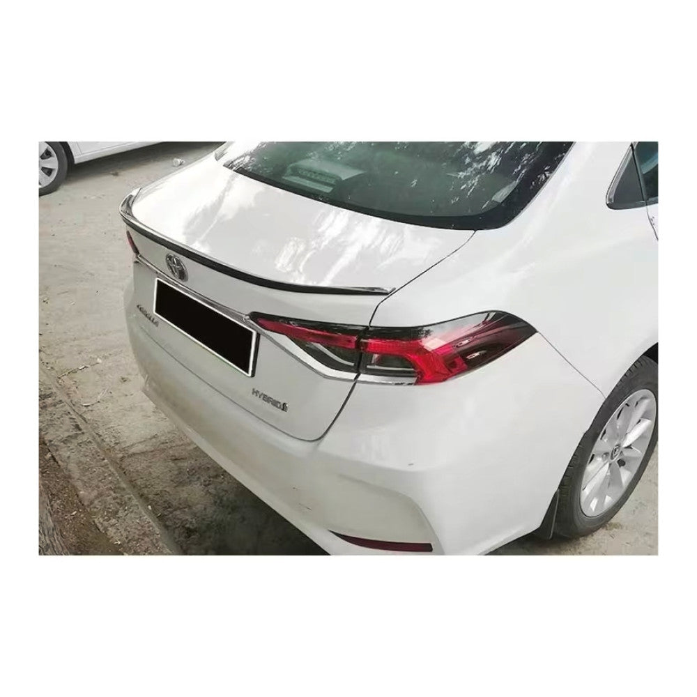 Eleron portbagaj auto Toyota Corolla 2018-> negru piano black