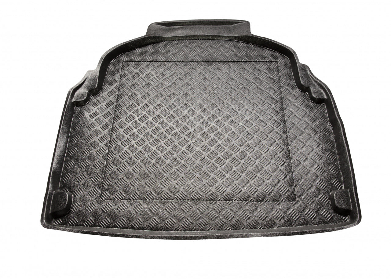 Covor Tavita Portbagaj Mercedes W212 E-CLASS Limousine cu umplutara plastic in spatele banchetei 2009 - 2016